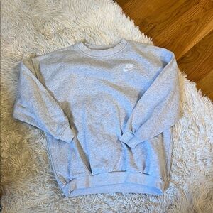Nike Men's Light Gray Crewneck Sweater